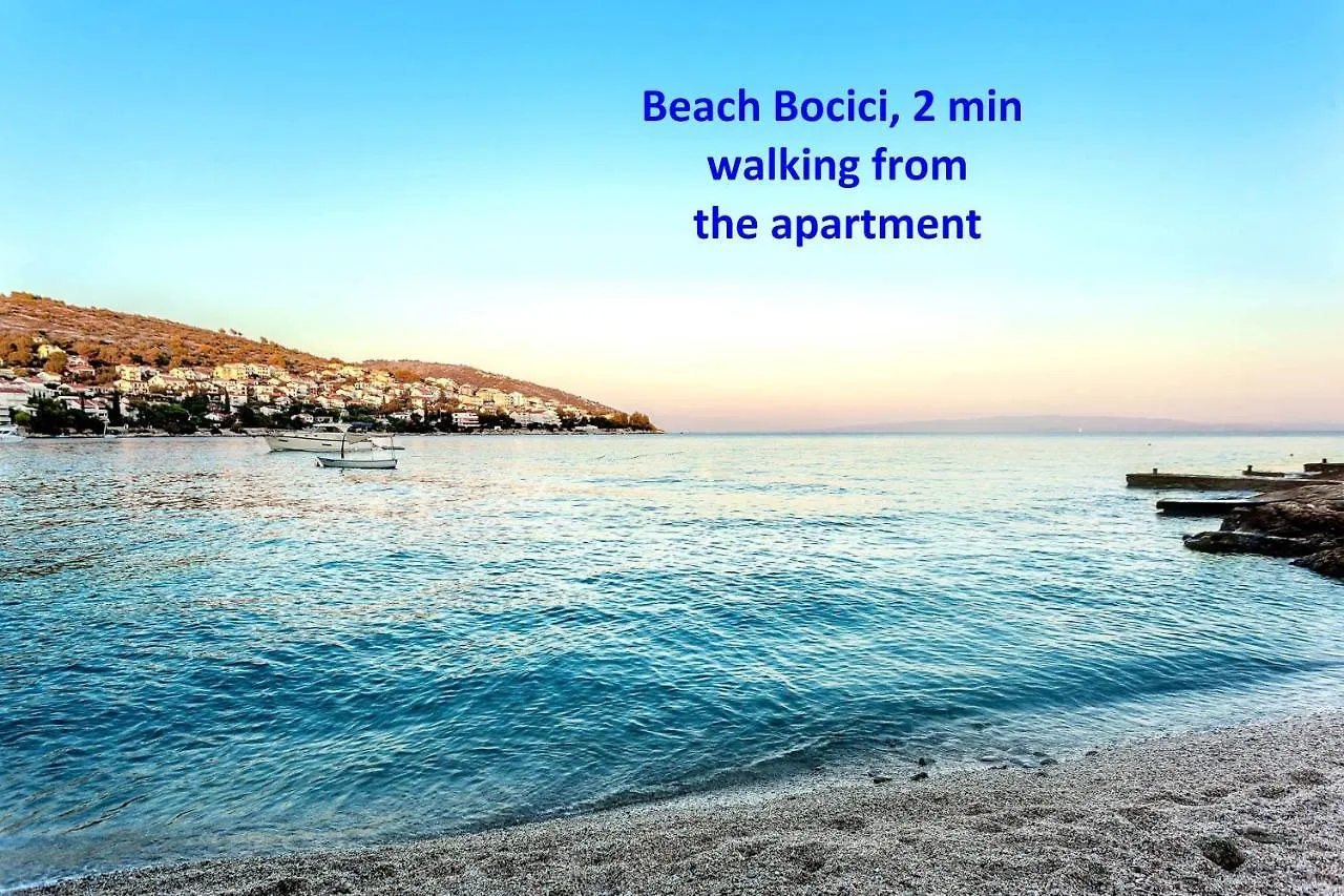 Modern Apt W Terrace 2 Min Walk To The Beach Okrug Gornji